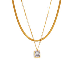 Double-Layered Vintage-Style Stainless Steel "Blade Chain" Necklace with a Square Pendant.